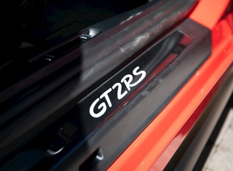 Porsche 911 (991) GT2 RS 33
