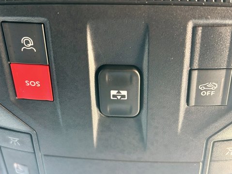 Vauxhall Astra 115kW Ultimate 54kWh 5dr Auto 36