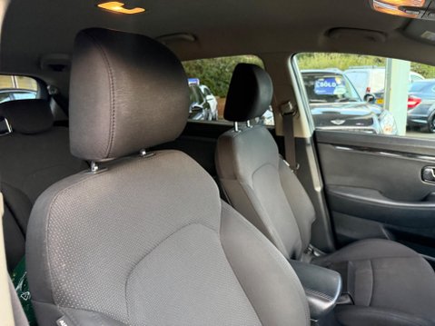 Kia Carens 1.7 CRDi EcoDynamics 2 Euro 5 (s/s) 5dr 11