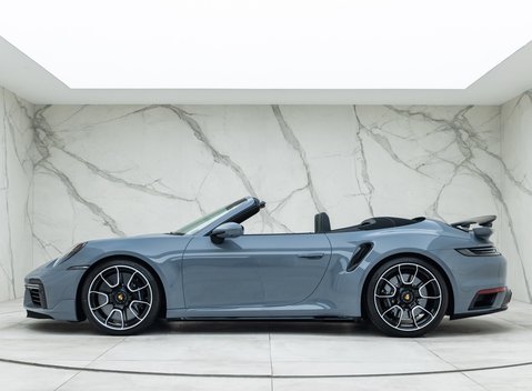Porsche 911 Turbo S CABRIOLET (992) 3