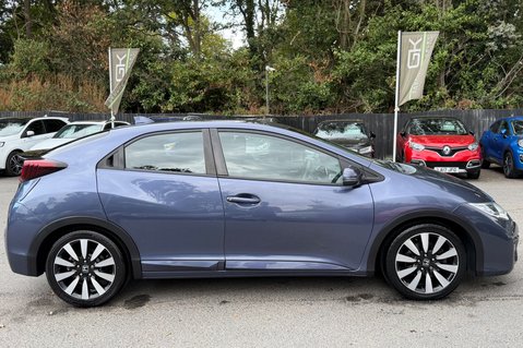 Honda Civic I-VTEC SE PLUS NAVI AUTOMATIC - ONE LADY OWNER - REVERSE CAMERA 5