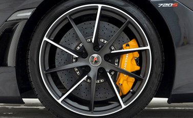 McLaren 720S Performance 10