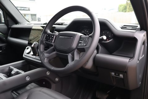 Land Rover Defender 110 2026 HARD TOP X-DYNAMIC 350 HSE STYLED BY SEEKER  GENUINE REAR SEATS FITTED 19