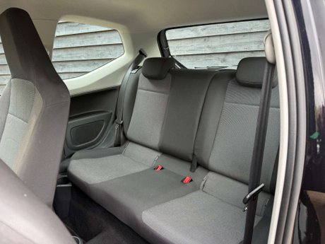 Volkswagen Up 1.0 Move up! 3dr 25