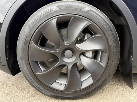 Tesla Model Y SUV 5dr Electric Auto RWD (346 ps) 17