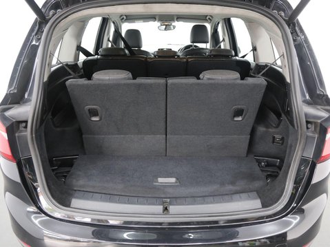BMW 2 Series 1.5 218i Sport Euro 6 (s/s) 5dr 28