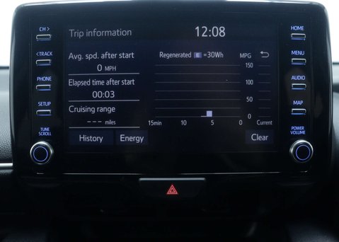 Toyota Yaris 1.5 Yaris Design HEV CVT 5dr 27