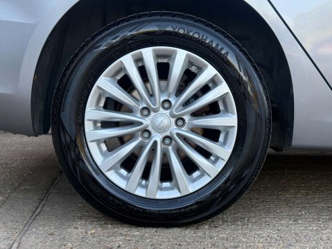 MG 5 MG5 Exclusive EV 5dr 36
