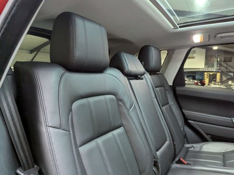 Land Rover Range Rover Sport 2.0 Range Rover Sport HSE Dynamic P400e Auto 4WD 5dr 60
