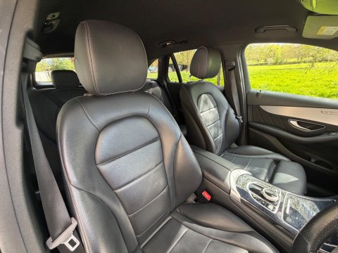 Mercedes-Benz GLC 2.1 GLC250d AMG Line G-Tronic+ 4MATIC Euro 6 (s/s) 5dr 24