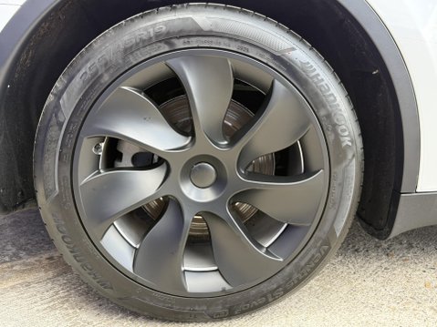 Tesla Model Y (Dual Motor) Long Range SUV 5dr Electric Auto 4WDE (384 bhp) 15