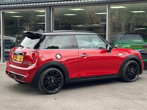 Mini Hatch COOPER S 11