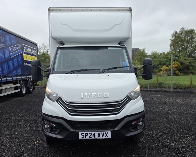 Iveco Daily DAILY 72C18 DIESEL 3.0 Business Box Van 5100 WB Hi-Matic With Tailift