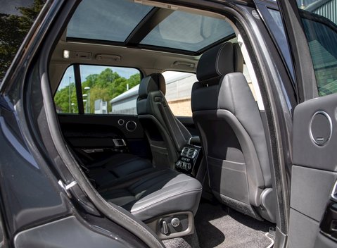 Land Rover Range Rover 4.4 SDV8 Autobiography 14