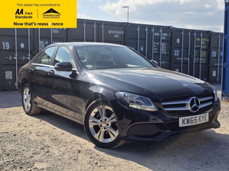 2016 Mercedes-Benz C-Class — photo 1 of 5