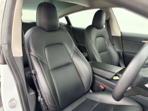 Tesla Model 3 Model 3 Performance AWD 4WD 4dr 12