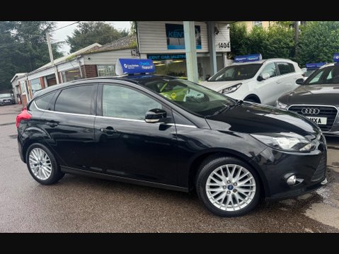 Ford Focus 1.6 Zetec Euro 5 5dr 8