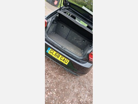 Volkswagen Polo BEATS TSI 13