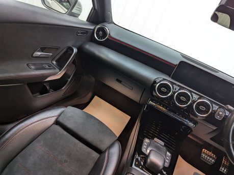 Mercedes-Benz A Class 1.3 A 200 AMG Line Exeutive Auto 5dr 45