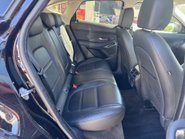 Jaguar E-Pace S 11