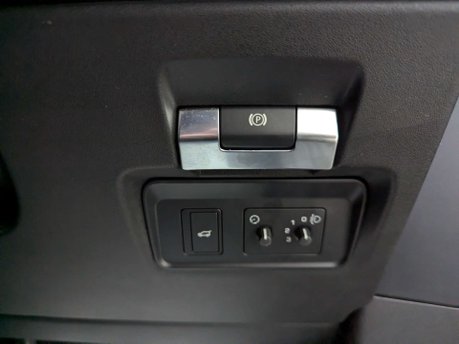 Land Rover Range Rover Evoque 2.0 Range Rover Evoque D 4x2 5dr 81