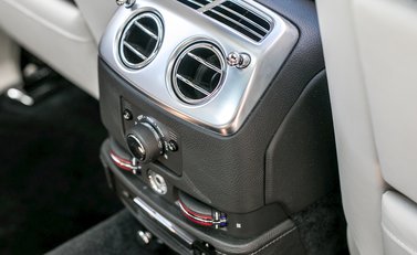 Rolls-Royce Ghost Series II 22