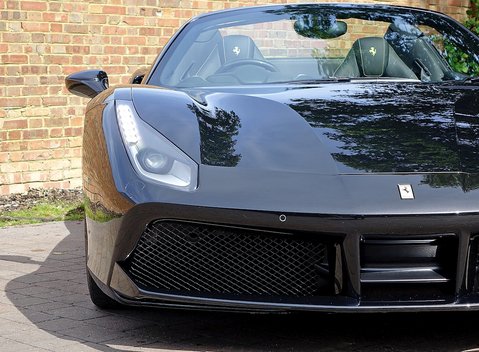 Ferrari 488 Spider 5