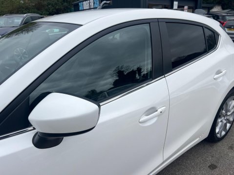 Mazda 3 2.0 SKYACTIV-G Sport Nav Euro 5 (s/s) 5dr 15