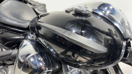 Yamaha XVS MIDNIGHT STAR 2013 29K MOT SERVICED PANNIERS CRUISER BIKE 950CC 24