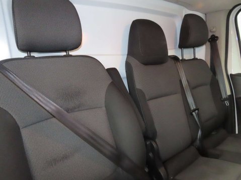 Nissan NV300 2.0 NV300 Acenta dCi 7