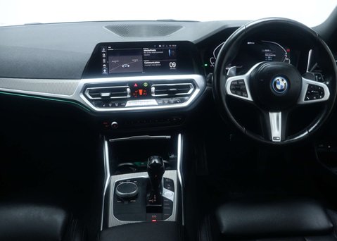 BMW 3 Series 2.0 330E M Sport Auto 5dr 16