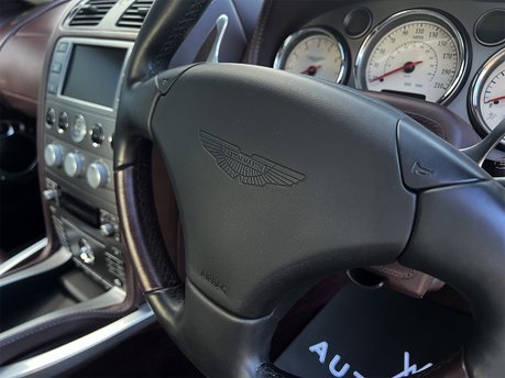 Aston Martin Vanquish S V12 57