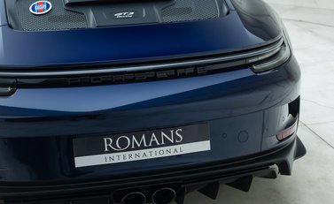 Porsche 911 GT3 TOURING (992) 30