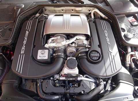 Mercedes-Benz C63 C63 S Saloon 11