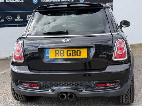 Mini Hatch 1.6 Cooper S Euro 5 (s/s) 3dr 28