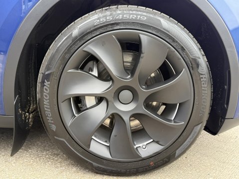 Tesla Model Y (Dual Motor) Long Range SUV 5dr Electric Auto 4WDE (384 bhp) 14