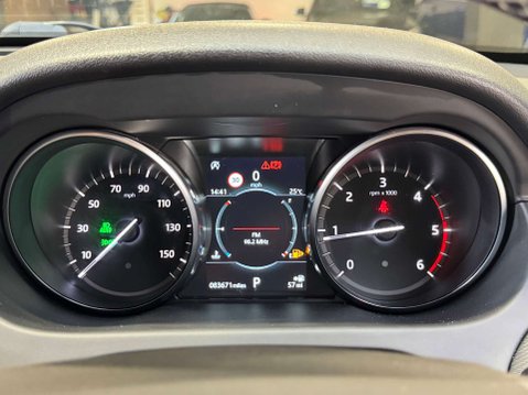 Land Rover Discovery Sport 2.0 Discovery Sport Dynamic Luxury HSE SD4 Auto 4WD 5dr 46
