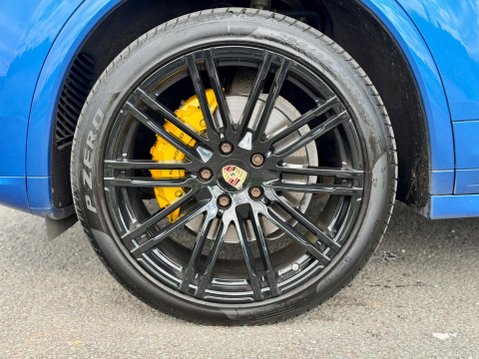 Porsche Cayenne 4.2 TD V8 S TiptronicS 4WD Euro 6 (s/s) 5dr 29
