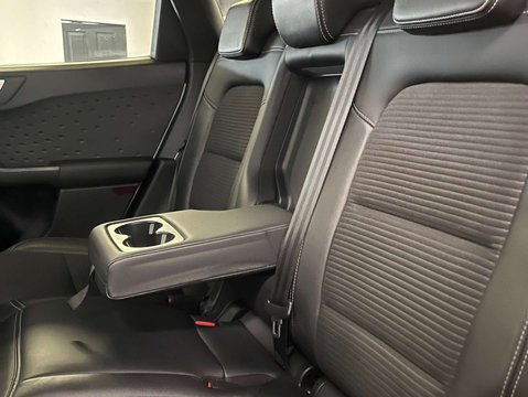 Ford Kuga 1.5 Kuga Titanium Edition 5dr 40