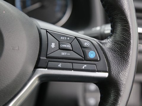 Nissan LEAF 40kWh Tekna Auto 5dr 12