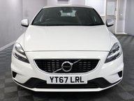 Volvo V40 D2 R-DESIGN NAV PLUS 2