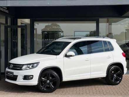 Volkswagen Tiguan 2.0 Tiguan R-Line TDI BlueMotion Technology 4Motion Semi-Auto 4WD 5dr