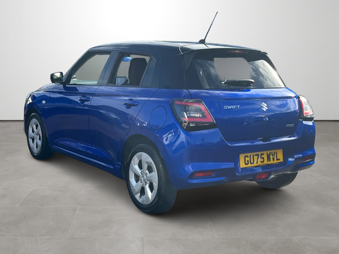 Suzuki Swift 1.2 Mild Hybrid Motion 5dr CVT 3