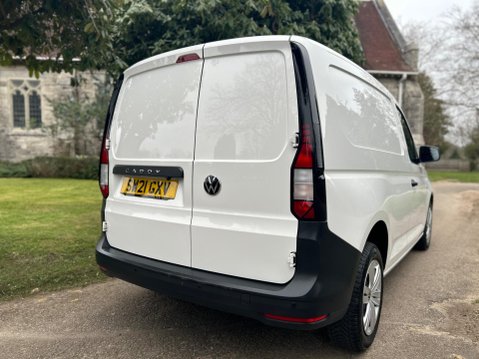 Volkswagen Caddy C20 TDI COMMERCE 15