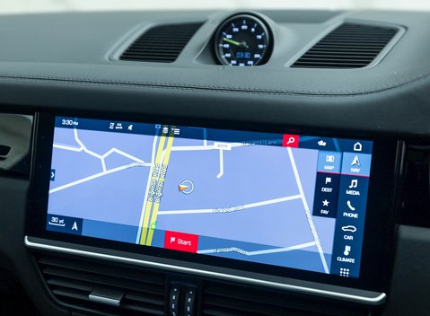 Porsche Cayenne E-Hybrid 19