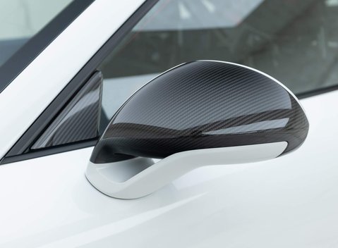 Porsche 911 GT2 RS (991) 34