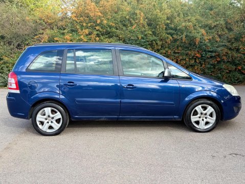 Vauxhall Zafira 1.6 16V Exclusiv Euro 4 5dr 5