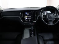 Volvo V60 B4 CROSS COUNTRY AWD MHEV 40