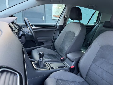 Volkswagen Golf GT TDI BLUEMOTION TECHNOLOGY 37
