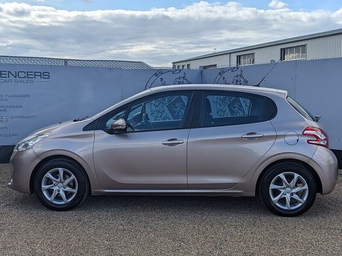 Peugeot 208 HDI ACTIVE 4